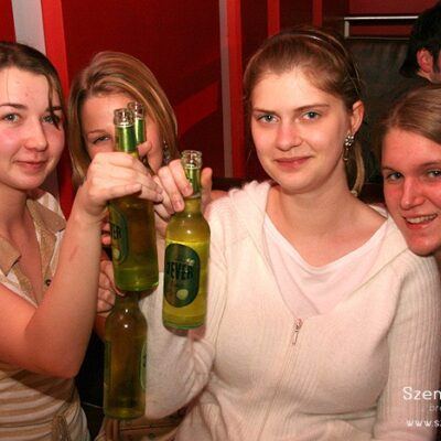 Wilhelm Wagenfeld Schule – Clubin`07 2raumlounge – Foto 6