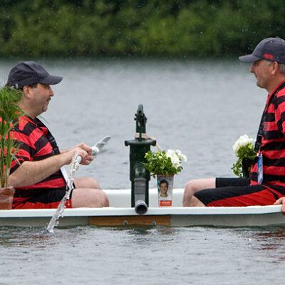 1. Bremer Badewannenregatta am Mahndorfer See – Foto 5