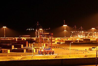 Bremerhaven ContainerTerminal / Autoumschlagplatz 27-07-07 – Foto 17