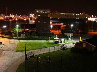 Bremerhaven ContainerTerminal / Autoumschlagplatz 27-07-07 – Foto 18