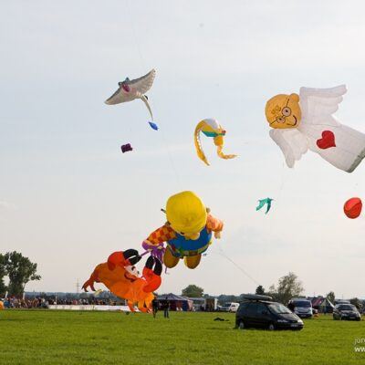 19. Drachenfest – DRACHEN ÜBER LEMWERDER & Feuerwerk – Foto 11