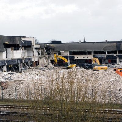 Fotos von den Abrissarbeiten EKT Einkaufszentrum – Foto 7