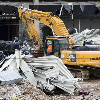 Fotos von den Abrissarbeiten EKT Einkaufszentrum – Foto 8