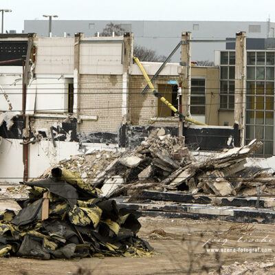 Fotos von den Abrissarbeiten EKT Einkaufszentrum – Foto 19