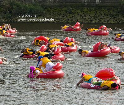 11. Haake-Beck BadeinselRegatta 2010 – Wettpaddeln auf der Weser – Foto 2