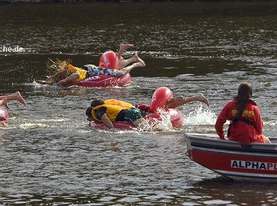 11. Haake-Beck BadeinselRegatta 2010 – Wettpaddeln auf der Weser – Foto 7