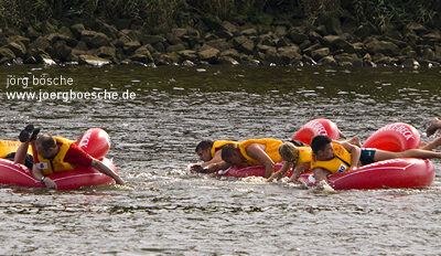 11. Haake-Beck BadeinselRegatta 2010 – Wettpaddeln auf der Weser – Foto 14
