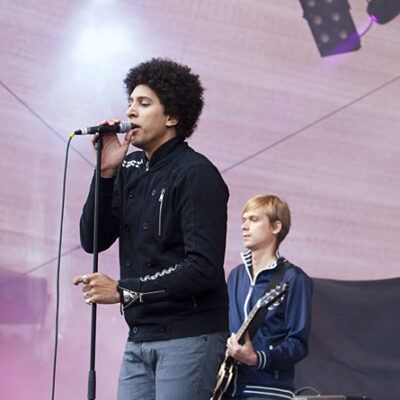 Andreas Bourani (Open-Air-Konzert) bei der Haake-Beck BadeinselRegatta 2011 in Bremen – Foto 6
