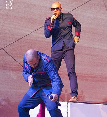 Culcha Candela (Open-Air-Konzert) bei der Haake-Beck BadeinselRegatta 2011 in Bremen – Foto 20