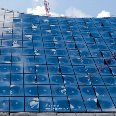823. Hafengeburtstag Hamburg (Landungsbrücken, Schlepperballett) – 12.05.2012 – Foto 11