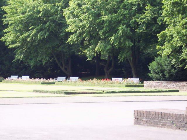 Osterholzer Friedhof  Sommer 2004 – Foto 17