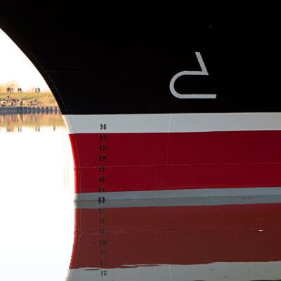 Disney Fantasy Kreuzfahrtschiff (Reederei – Disney Cruise Line) in Papenburg (15.01.2012) – Foto 15
