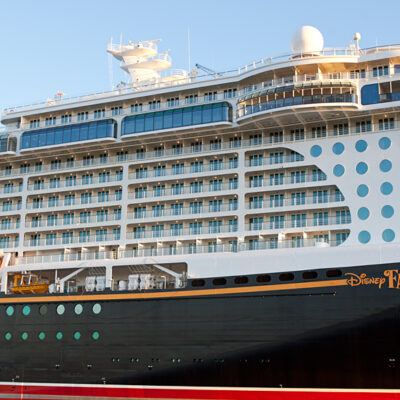 Disney Fantasy Kreuzfahrtschiff (Reederei – Disney Cruise Line) in Papenburg (15.01.2012) – Foto 16