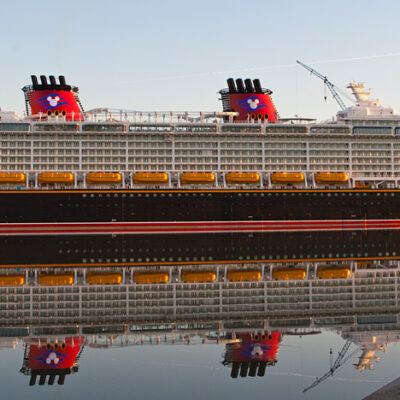Disney Fantasy Kreuzfahrtschiff (Reederei – Disney Cruise Line) in Papenburg (15.01.2012) – Foto 18