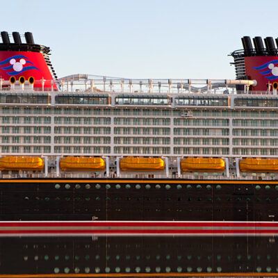 Disney Fantasy Kreuzfahrtschiff (Reederei – Disney Cruise Line) in Papenburg (15.01.2012) – Foto 20