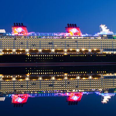 Disney Fantasy Kreuzfahrtschiff (Reederei – Disney Cruise Line) in Papenburg (15.01.2012) – Foto 22