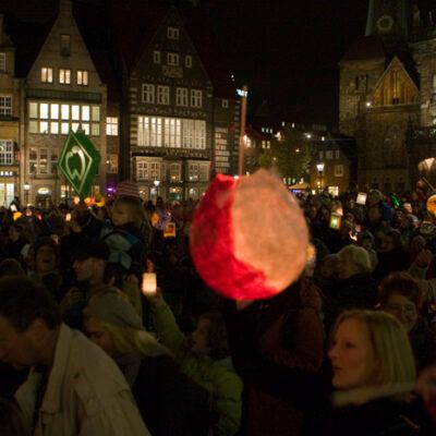 Fotos vom 6. Bremer Lichtermeer 2009 – „Ein Meer aus Licht und Lachen” – Foto 3
