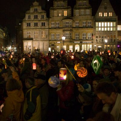 Fotos vom 6. Bremer Lichtermeer 2009 – „Ein Meer aus Licht und Lachen” – Foto 9