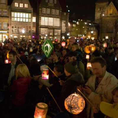 Fotos vom 6. Bremer Lichtermeer 2009 – „Ein Meer aus Licht und Lachen” – Foto 18