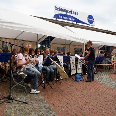 Sommerfest des Freundeskreises Schloßparkbad – Foto 4