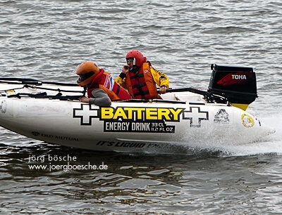 Thundercat Racing Speedboot/Powerboat an der Waterfront in Bremen (2012-06-09) – Foto 5
