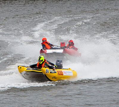 Thundercat Racing Speedboot/Powerboat an der Waterfront in Bremen (2012-06-09) – Foto 18
