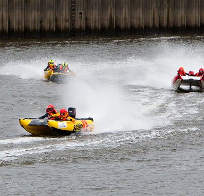 Thundercat Racing Speedboot/Powerboat an der Waterfront in Bremen (2012-06-09) – Foto 22