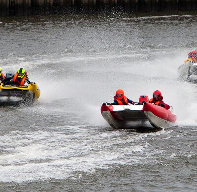 Thundercat Racing Speedboot/Powerboat an der Waterfront in Bremen (2012-06-09) – Foto 23