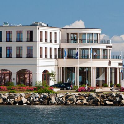 Ostseebad Warnemünde (Hafen, Strand, Hotels) / Rostock – Foto 22