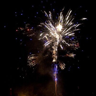 Feuerwerk: 1 Jahr Waterfront-Bremen an der Weser in Bremen (12/09/2009) – Foto 13