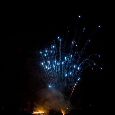 Feuerwerk: 1 Jahr Waterfront-Bremen an der Weser in Bremen (12/09/2009) – Foto 14