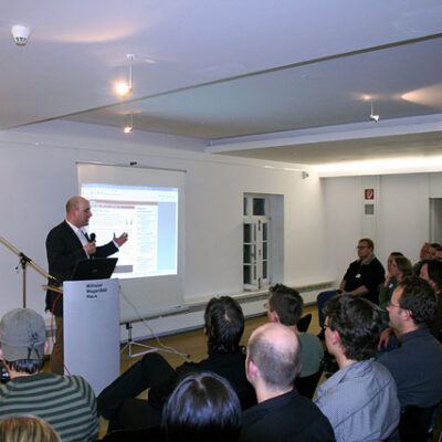 Web Montag No. 2 in Bremen – Wilhelm Wagenfeld Haus – Design im Zentrum – Foto 17
