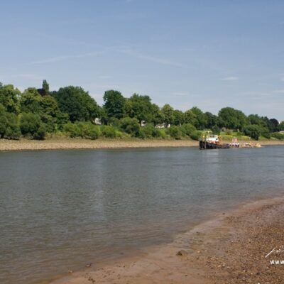 Weserarche – 100 Tonnen Holz Floß über Bremen Weser – Foto 23