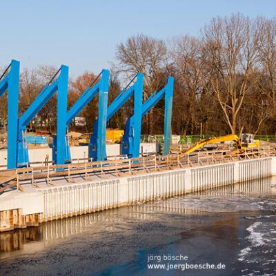 Eislaufen in Bremen auf dem Werdersee & Oberweser mit Eisschollen am Weserwehr (10.02.2012) – Foto 9