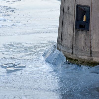 Eislaufen in Bremen auf dem Werdersee & Oberweser mit Eisschollen am Weserwehr (10.02.2012) – Foto 11
