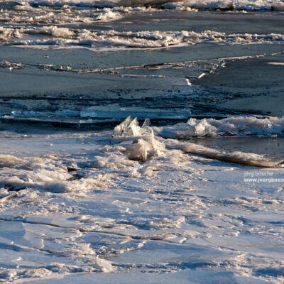 Eislaufen in Bremen auf dem Werdersee & Oberweser mit Eisschollen am Weserwehr (10.02.2012) – Foto 14