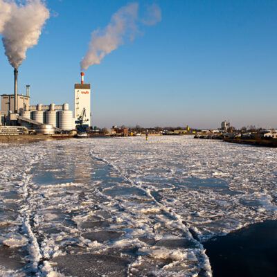 Eislaufen in Bremen auf dem Werdersee & Oberweser mit Eisschollen am Weserwehr (10.02.2012) – Foto 20